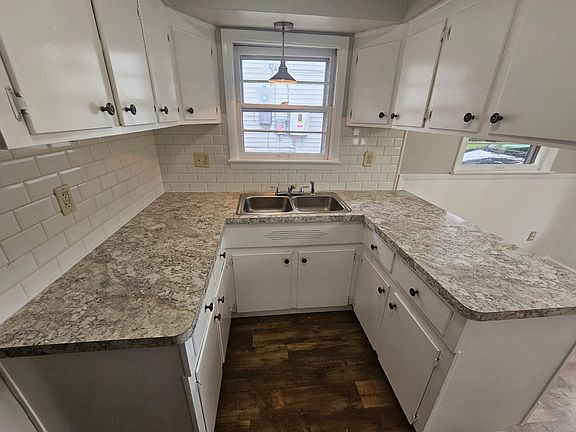4th image of 286 Courtland Blvd
