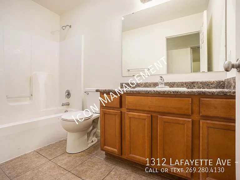 1312 Lafayette Ave #B — Photo 13