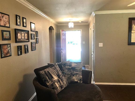 3rd image of 1512 Hill Lockwoods Dr