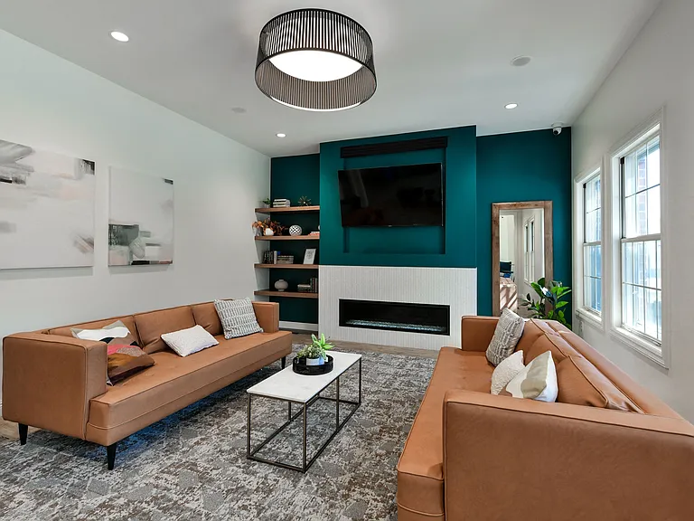 The Donovan Apartment Homes — Photo 12