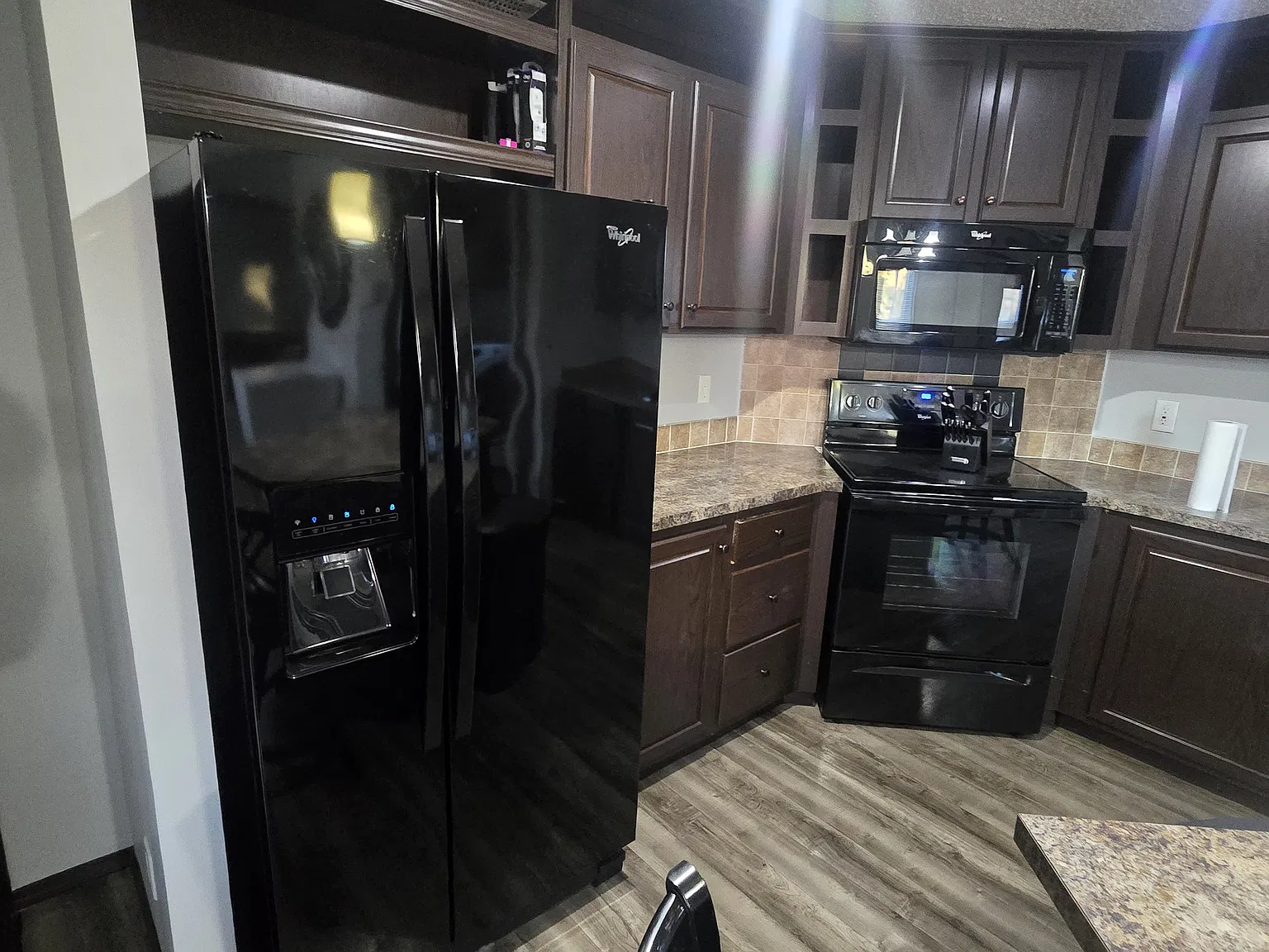 2 bed, 900 sqft, $1,750 — Photo 4