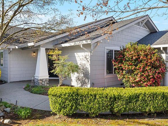 4th image of 88 Mountain View Dr