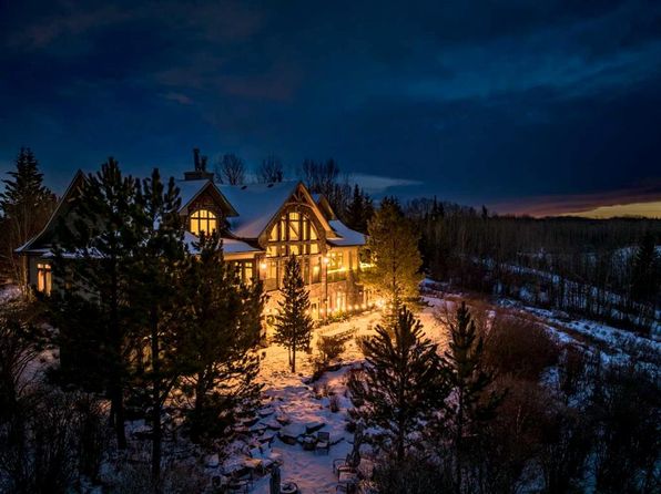 32 E Wolfwillow Rdg, Rocky View County, AB T3Z 2Z4