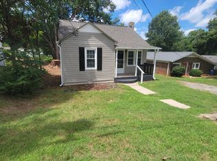 2815 Rowell St, Winston Salem, NC 27101