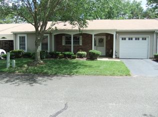 85 Woodshill Dr N, Lakewood, NJ