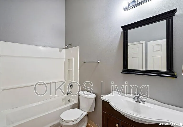 2700 McRae Rd #7 — Photo 7