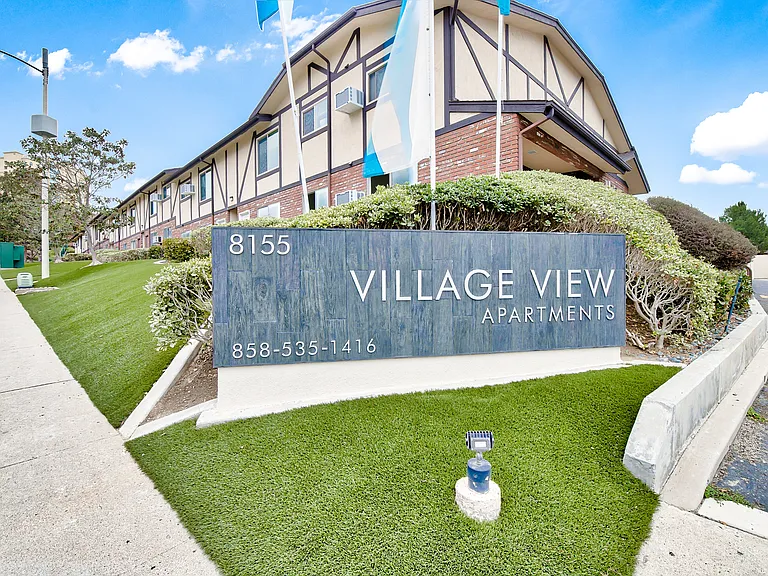 Village View — Photo 7