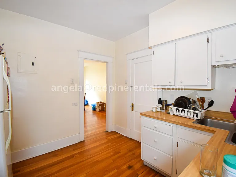 5728 Solway St #2 — Photo 17