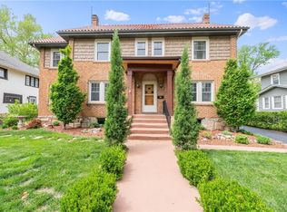 416 N Van Brunt Blvd, Kansas City, MO 64123