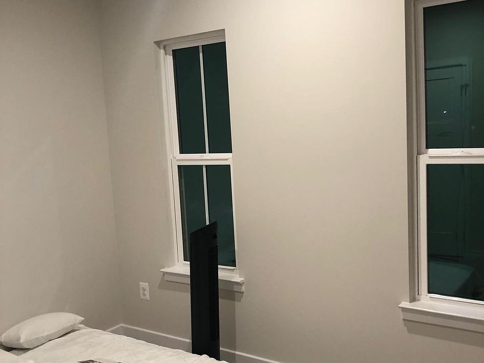 1st image of 7818 Cove Point Dr #4