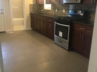 306 Pershing Ave, Carteret, NJ 07008