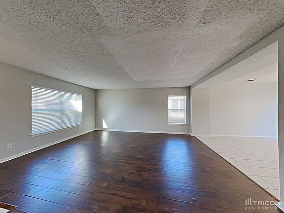 2nd image of 705 King St