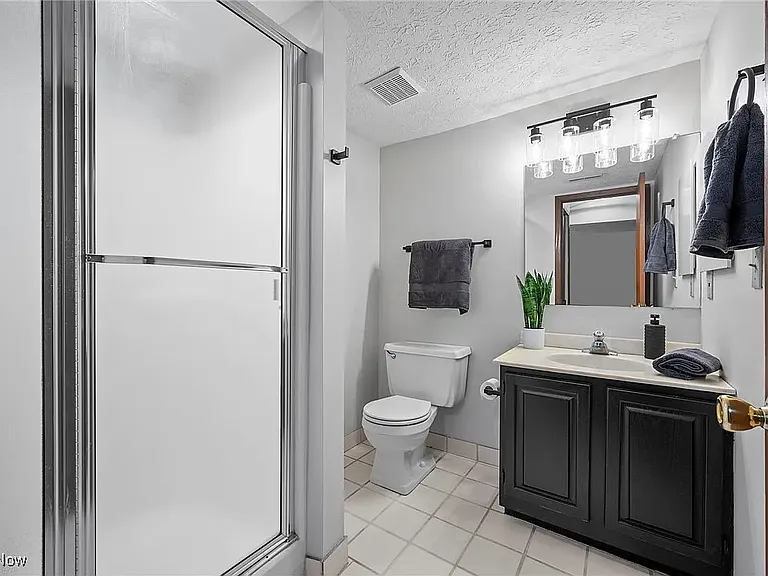 1404 Cleveland Heights Blvd — Photo 21