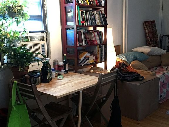5th image of 107 Troutman St APT 1M