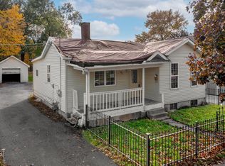 709 Claim St, Aurora, IL 60505