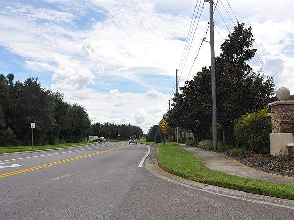 5th image of 14350 Hampshire Bay Cir
