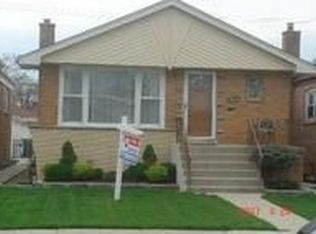 7814 Mason Ave, Burbank, IL 60459