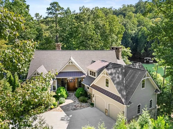 121 Running Bear Ln, Sunset, SC 29685