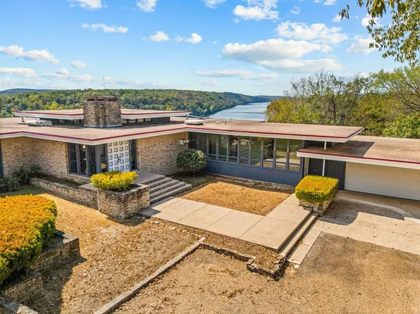 403 State Hwy 176, Forsyth, MO 65653