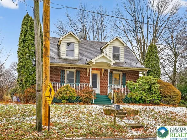 3540 Carter Rd, Bethlehem, PA 18020