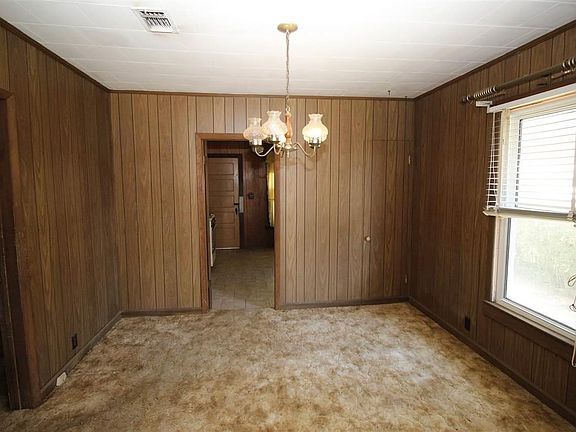 3rd image of 3002 W Gonzalez St