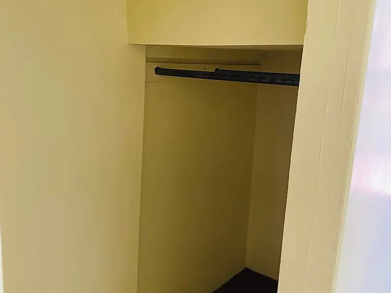 188 Florida Ave — Photo 10