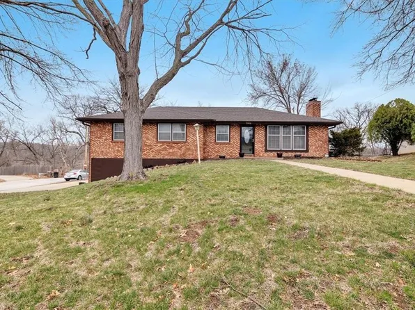 5962 Richmond Ave, Kansas City, KS 66102