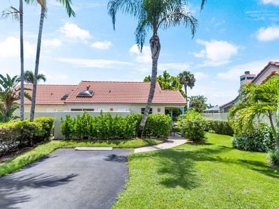 2215 Las Casitas Dr, Wellington, FL, 33414