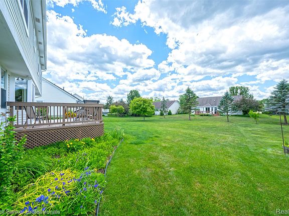 2nd image of 2088 Lochnayne Ln