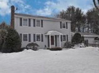 3 Carroll Dr, Foxboro, MA 02035