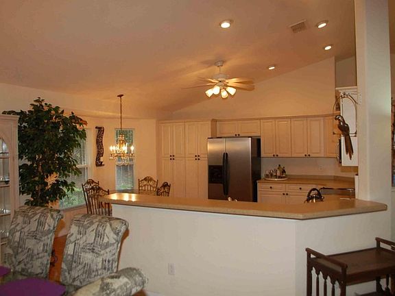 9545 SW 54 Ct Ocala  kitchen