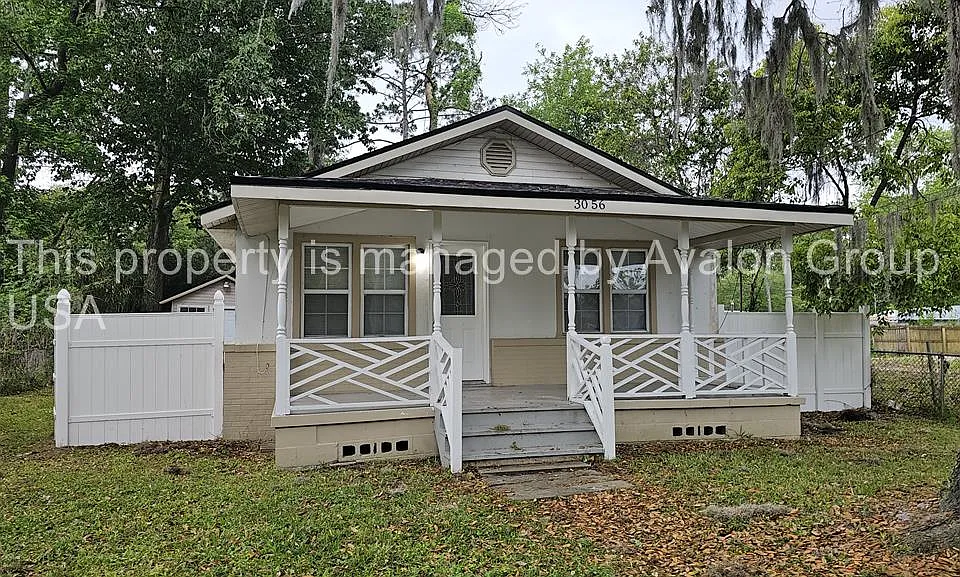 3056 Date St