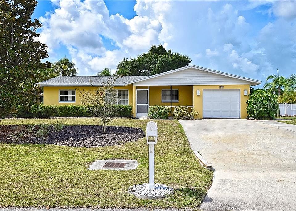 1st image of 631 Coral Dr