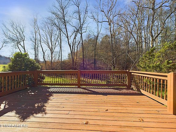 5th image of 470 Poplar Springs Rd