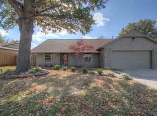 3417 W El Paso St, Broken Arrow, OK 74012
