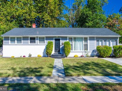 813 Aston Martin Dr, Lindenwold, NJ, 08021