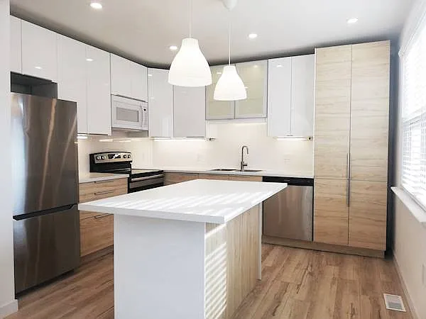 420 Courtland Ave E #1 — Photo 8