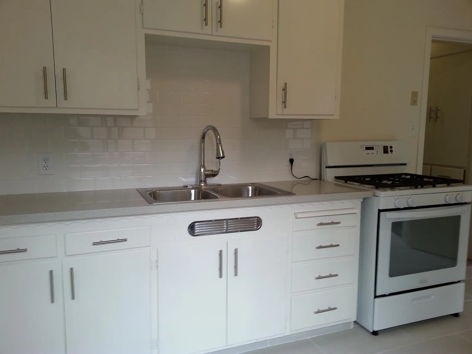 1 bed, 750 sqft, $1,525 — Photo 3