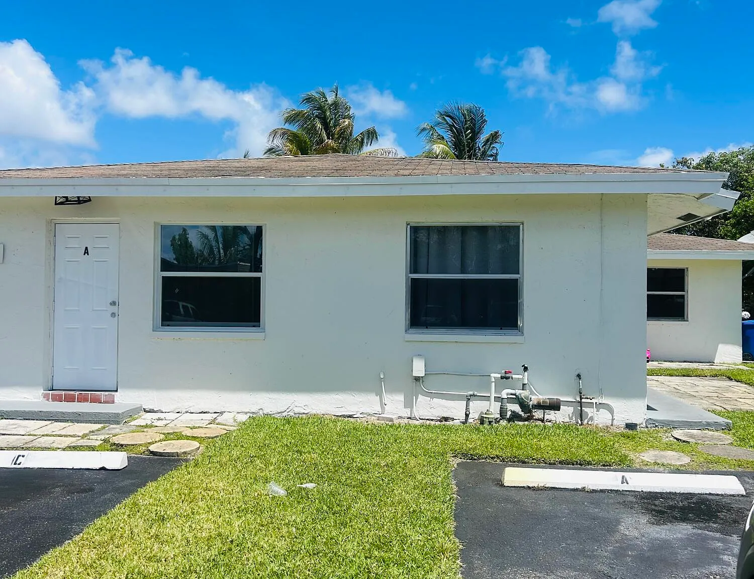 1 bed, 1.0 bath, 900 sqft, $1,550 — Photo 1