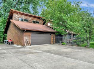 2340 County Road 1150 N, Sidney, IL 61877