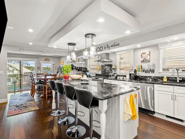 11 Tabor Road, Hampstead, NH 03841