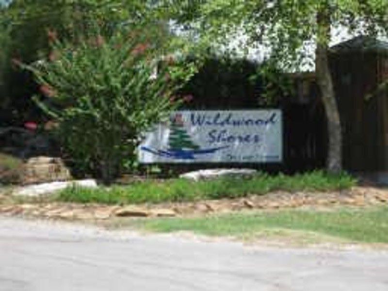 1st image of 35 Lakecrest