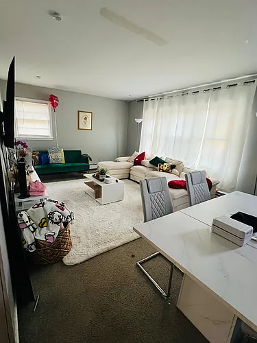 208 Poplar St #2 Photo 1