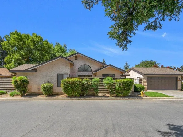1749 E Babcock Avenue, Visalia, CA 93292