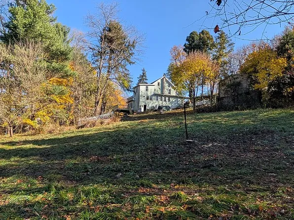 144 Gardners Station Rd, Gardners, PA 17324