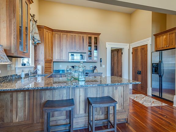 30th image of 1711 Old Hillsboro Rd