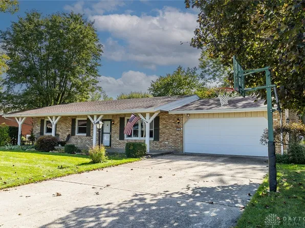 753 Primrose Dr, Greenville, OH 45331