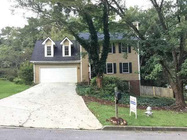 3331 Birchwood Trl, Snellville, GA 30078