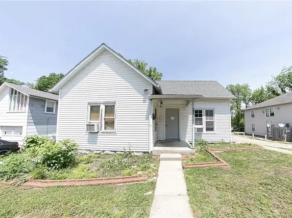 417 Jackson St, Warrensburg, MO 64093