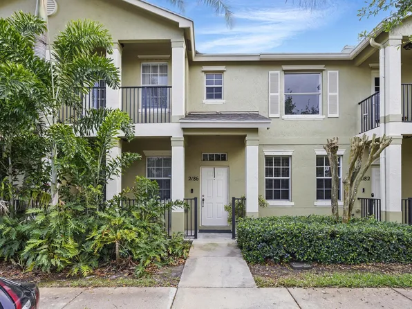 2186 SE Fern Park Drive, Port St Lucie, FL 34952